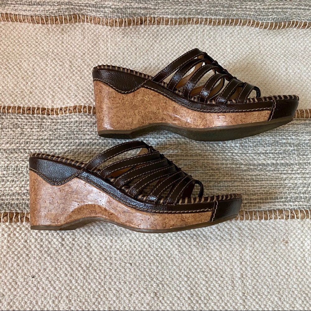 AMERICAN EAGLE Sandal Wedges Brown Straps